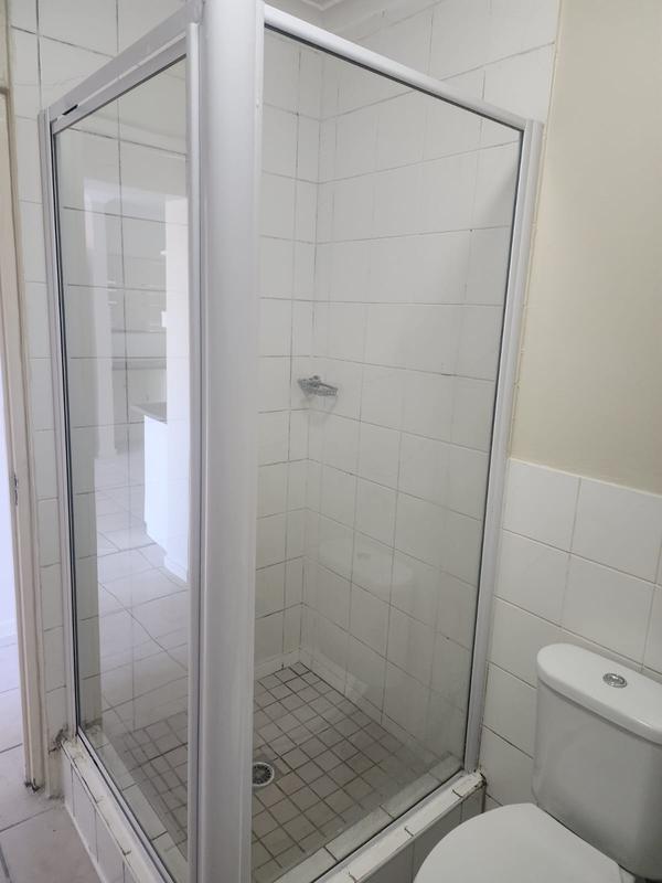 To Let 2 Bedroom Property for Rent in Whispering Pines Western Cape